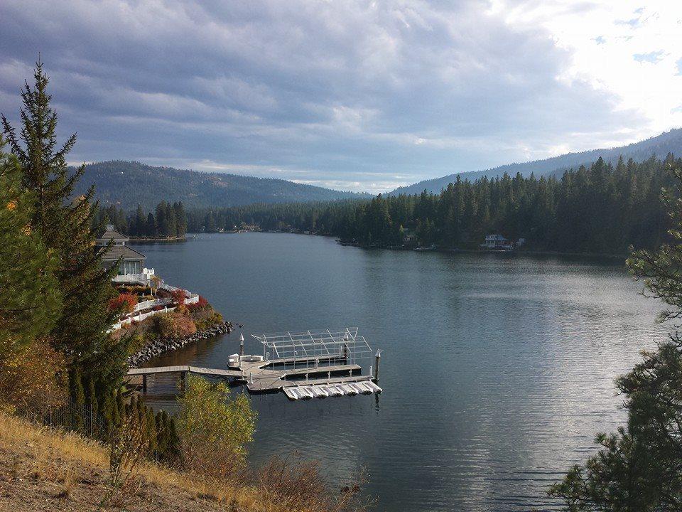 River Cove Elegant Waterfront Bed & Breakfast Post Falls Exterior foto